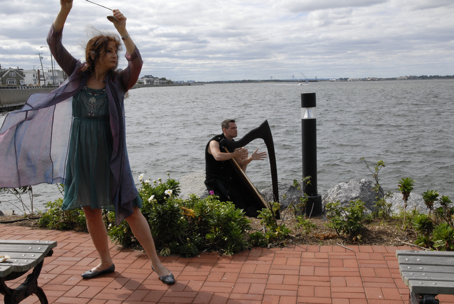 Far Rockaway — performance image 17