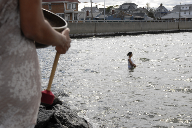Far Rockaway — performance image 19