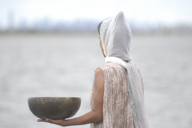 Far Rockaway — performance image 4