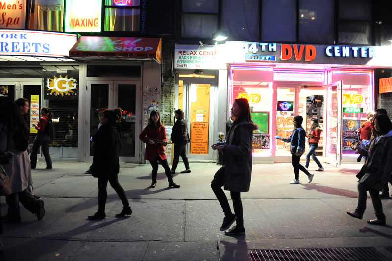 Grid Scenes — performance image 10