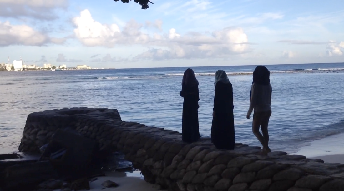 Maldive Requiem — performance image 1
