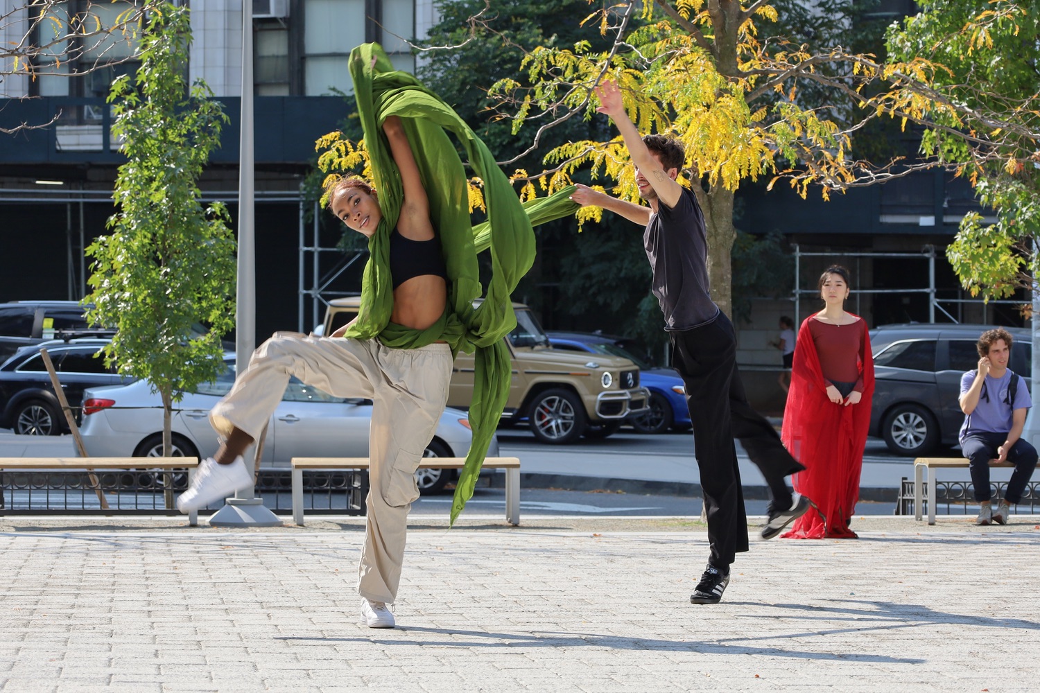 Shorelines — performance image 2