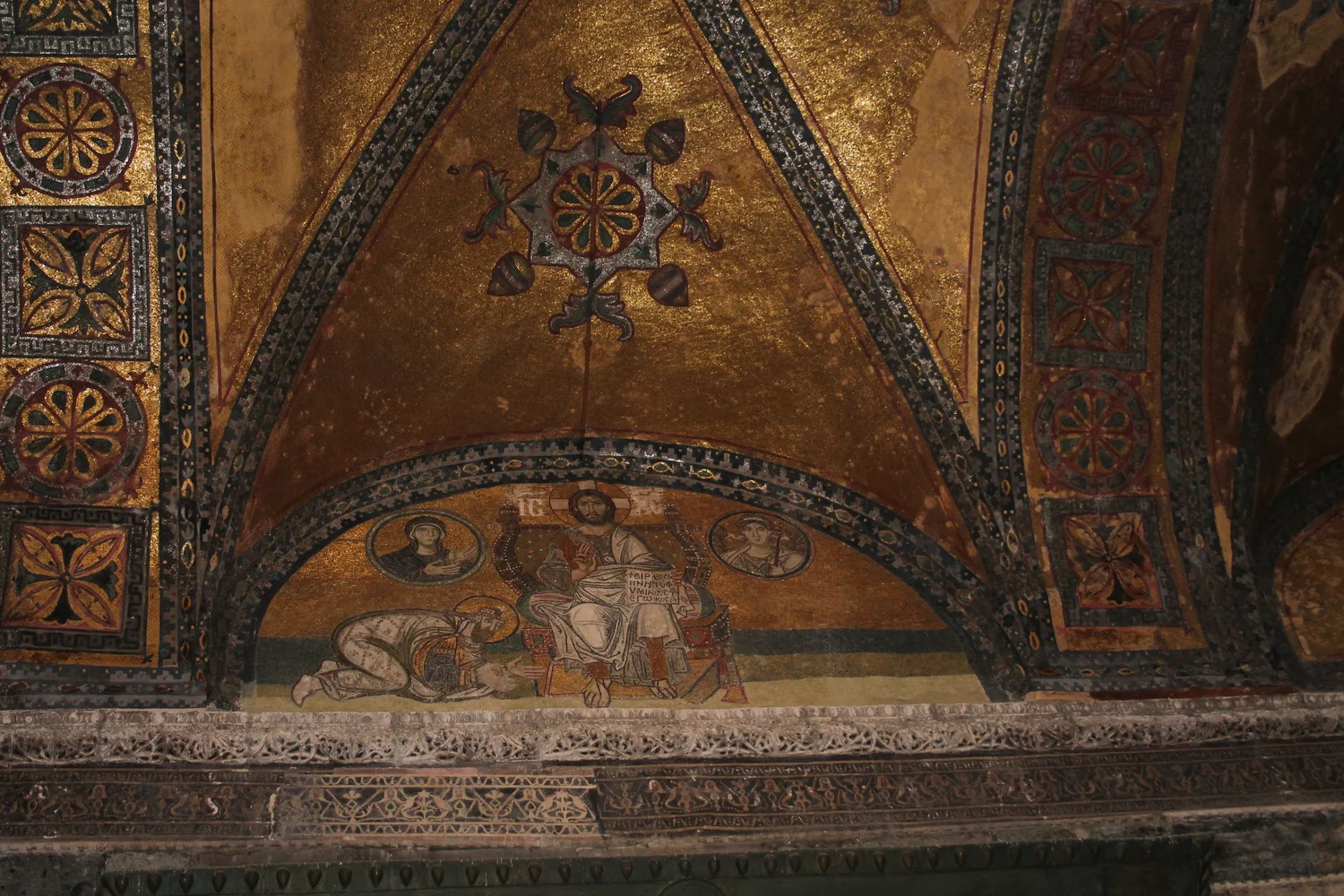 Theodosian Wall — performance image 43