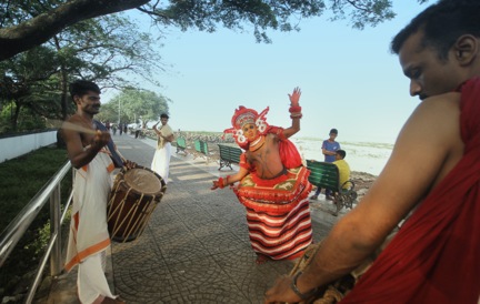 When the Sea Rises — performance image 20