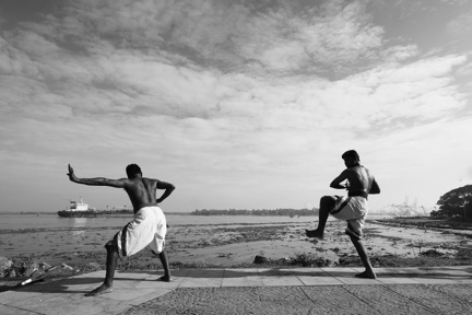 When the Sea Rises — performance image 5